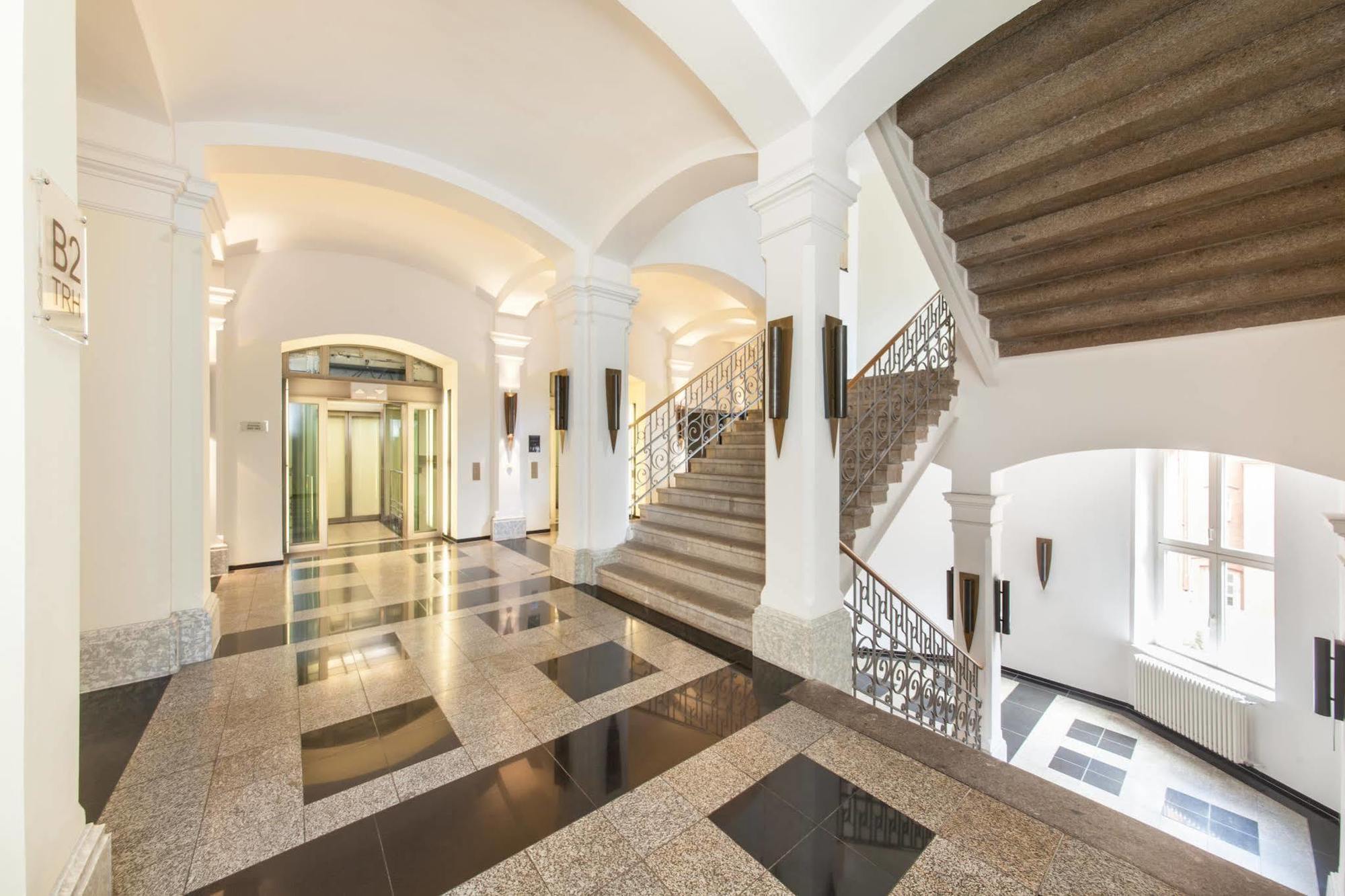 Hotel Berlin Ostbahnhof ภายนอก รูปภาพ