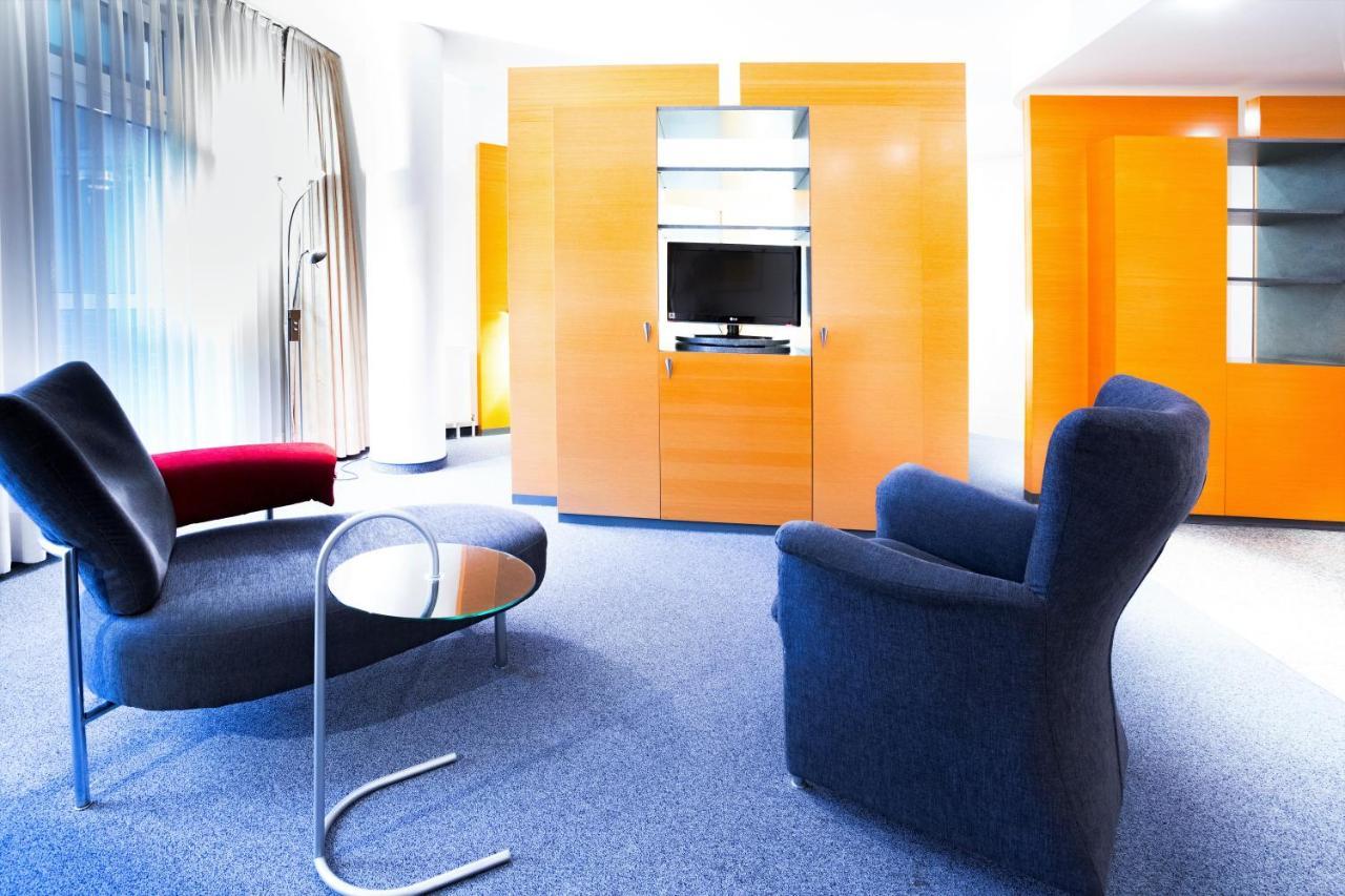 Hotel Berlin Ostbahnhof ภายนอก รูปภาพ